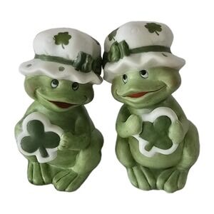 Lefton FROG Set of 2 Wearing Bonnet Irish Shamrock 1992 Figurine Vintage